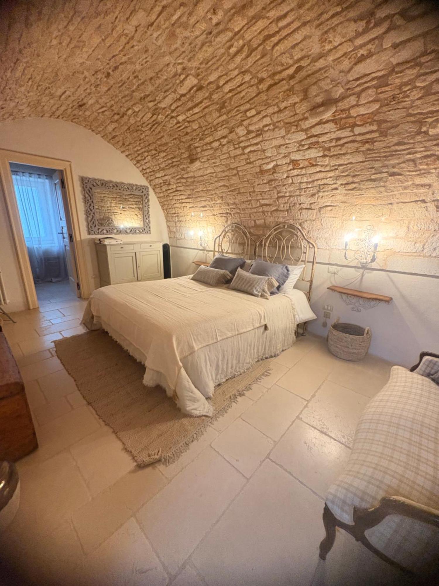 Palazzoliva - Luxury Boho Chic Guest House In The Historic Heart Of Martina Franca Buitenkant foto